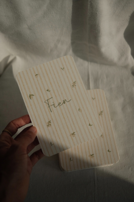 Geboortekaartje meisje streepjes en citroentjes